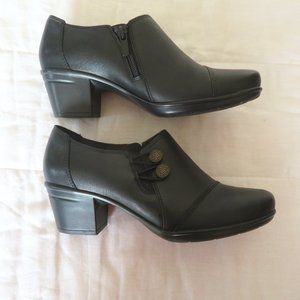 Clark Collection Black Leather Booties